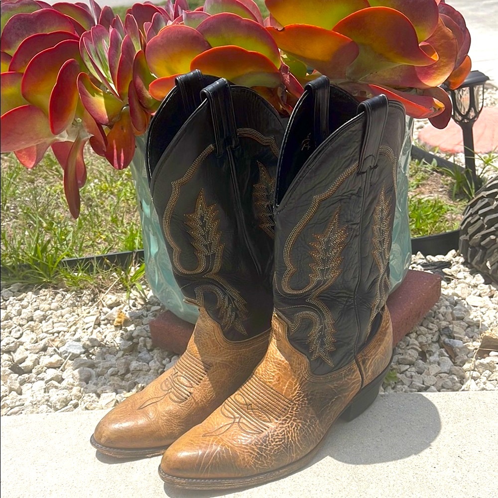 ABILENE BLK & TAN Western Cowboy Boots